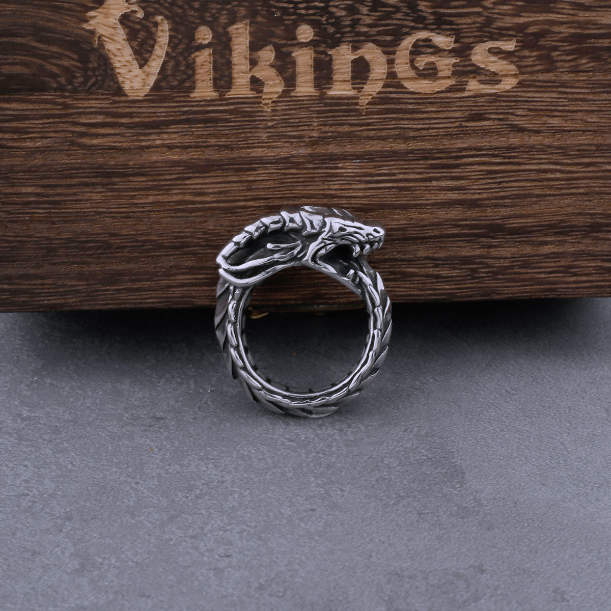 Stainless Steel Viking Ouruboros Self Devourer Dragon Ring Ring Men&#39;s Fashion Vintage Animal Dragon Ring Viking Jewelry Gift