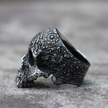 The Dark Enchantress Skull Horned Gothic Vintage Ring