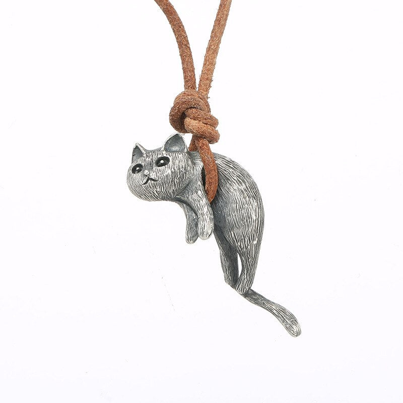 Men&#39;s original design is your cat master couple necklace for men and women&#39;s New Year gifts.