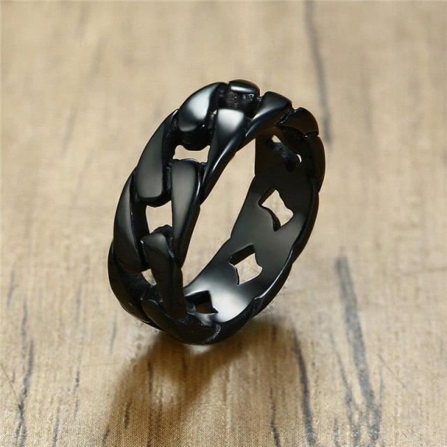 The Rebel's Edge Punk Link Ring