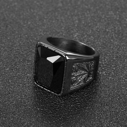The Enchanting Leaf Noir/Unique Stone Elegance Ring